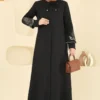 أسود