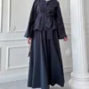 رمادي غامق