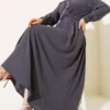 رمادي فومية