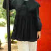 أسود