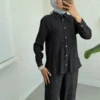 أسود