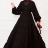 أسود