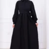 أسود