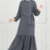 رمادي غامق