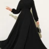 أسود