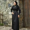 أسود