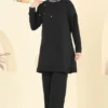 أسود