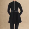 أسود