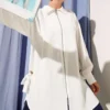 ابيض