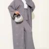 رمادي فومية