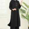 أسود