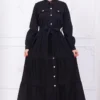 أسود