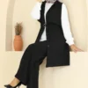 أسود