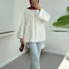 ابيض