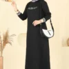 أسود