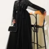 أسود
