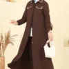 بني غامق