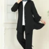 أسود