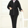 أسود